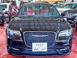 کرایسلەر 300